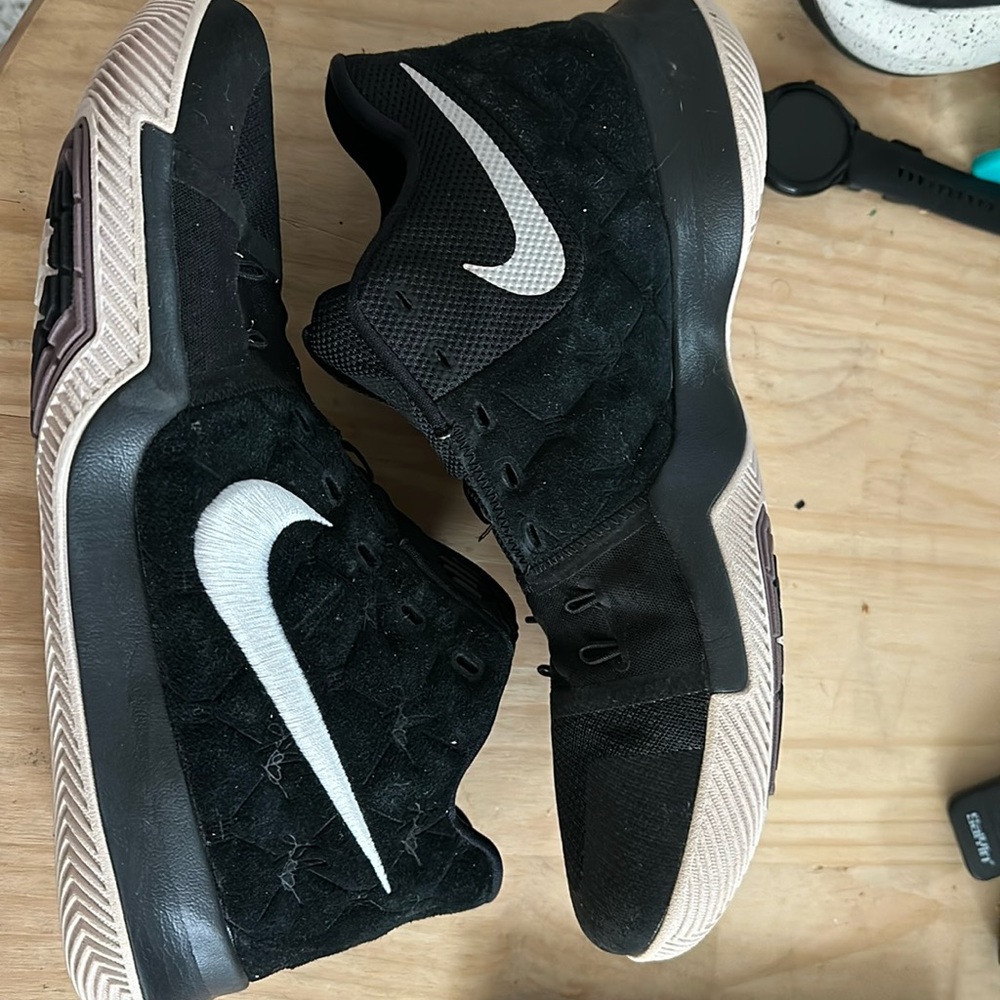 Kyrie 4 highs